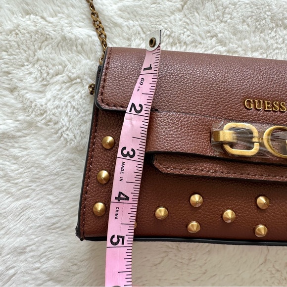 NEW!!! Guess crossbody handbag Fall 2024 - Picture 7 of 8
